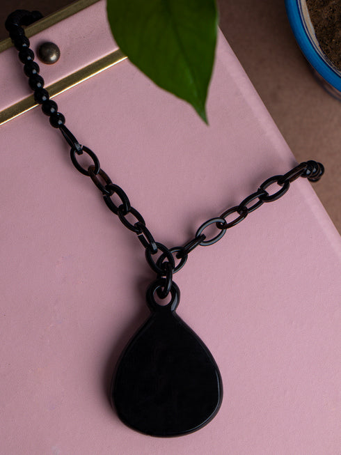 Horn Necklace